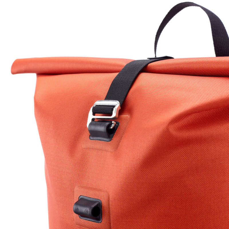 ORTLIEB PLECAK COMMUTER DAYPACK 21L ROOIBOS.