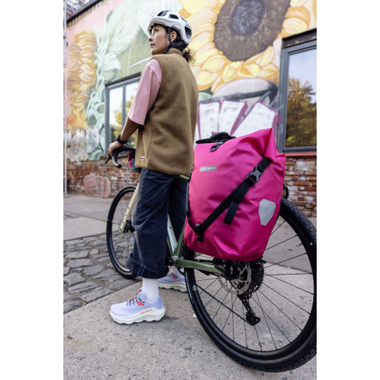 ORTLIEB SAKWA TYLNA BACK-ROLLER CYBER CYBER PINK 20L new 2026